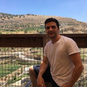 Meet your Posher, Hamzah